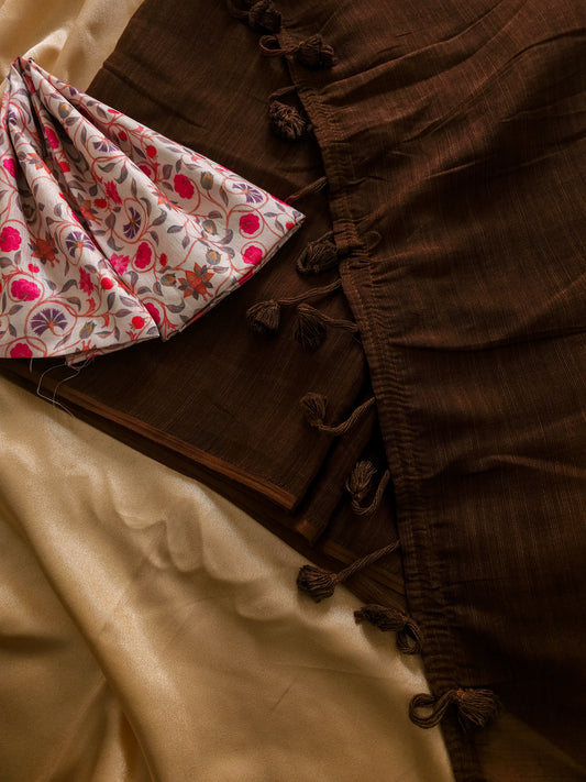 Plane Linen Coco Brown Saree With Floral Print Blouse
