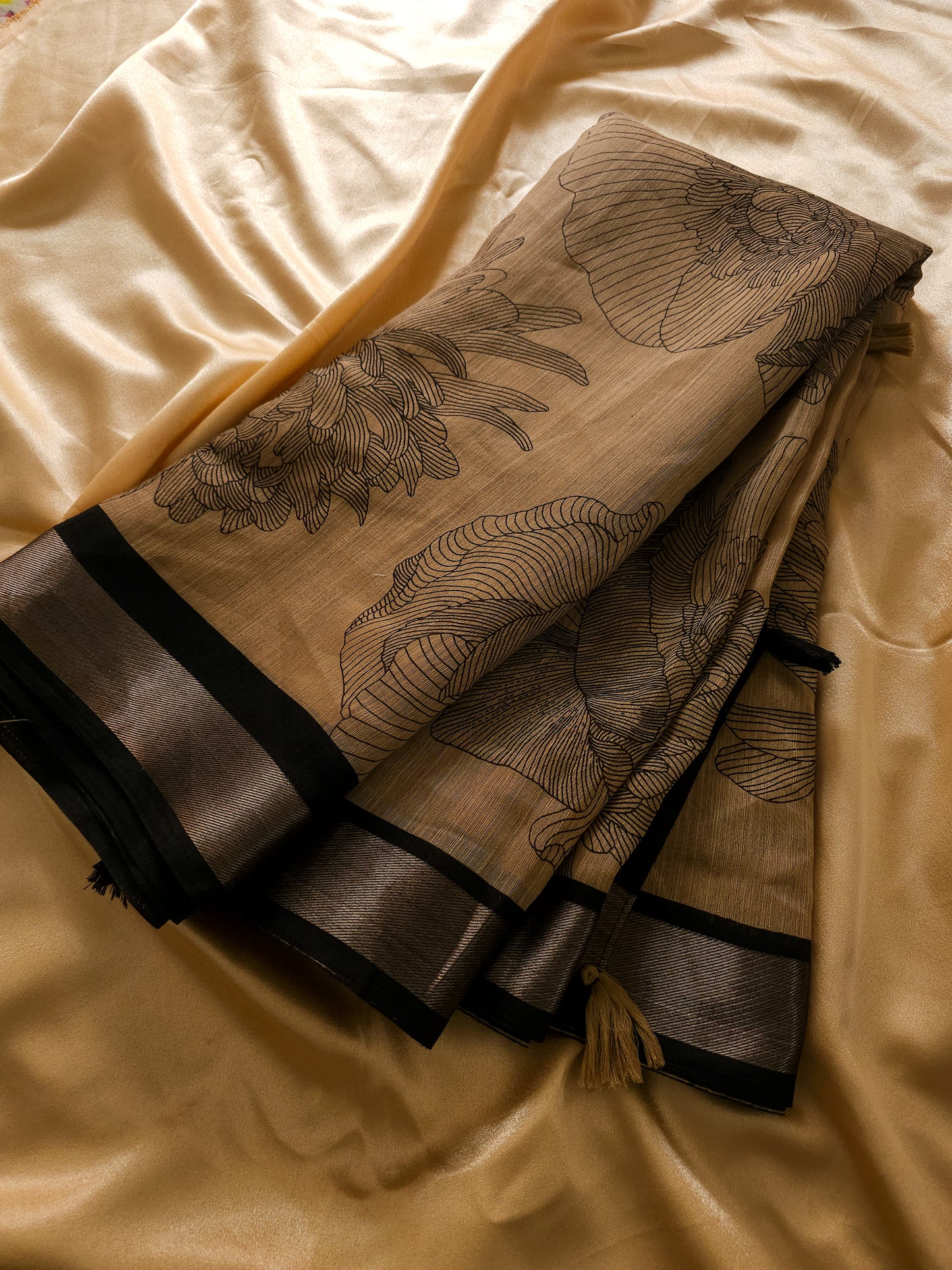 Sand Beige And Classic Black Linen saree